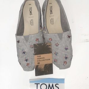 BRAND NEW TOM SLIP ON!